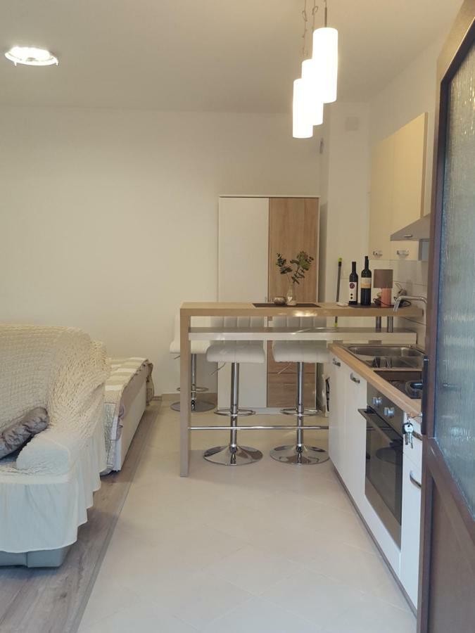 Studio Apartman D&D Banjole Exteriör bild