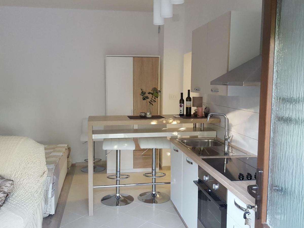 Studio Apartman D&D Banjole Exteriör bild